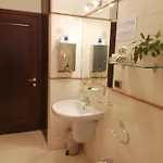 Guest Via Dei Passeri Hotel