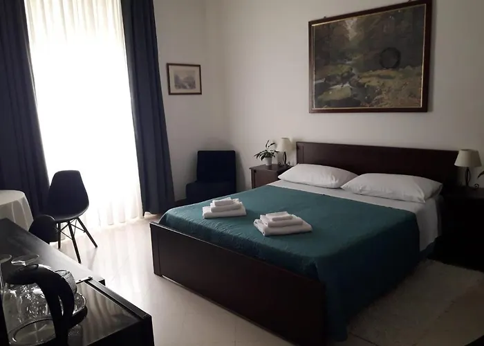 Otel Guest Via Dei Passeri *